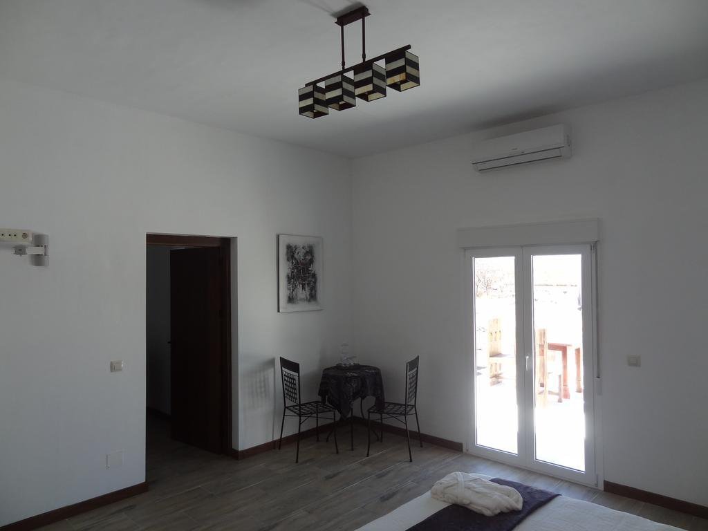 טברנס Cortijo Oro Verde B&B מראה חיצוני תמונה