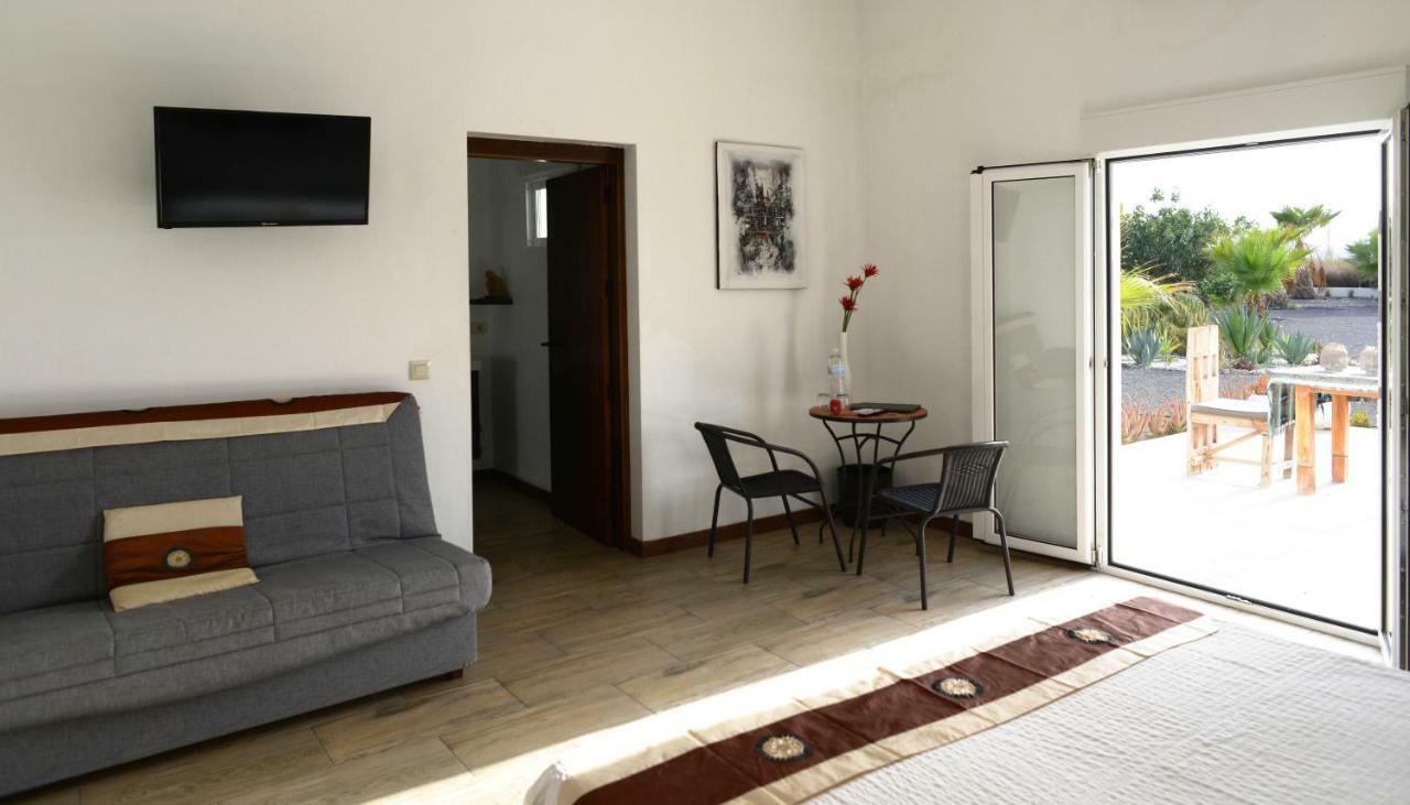 טברנס Cortijo Oro Verde B&B מראה חיצוני תמונה